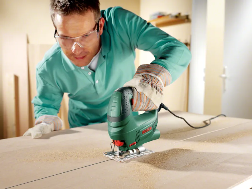 Bosch PST 670 stiksav m/klinger og splintskærme 500 W