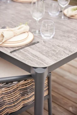 Havebord 205 x 104 cm i sort Grey Stone Look
