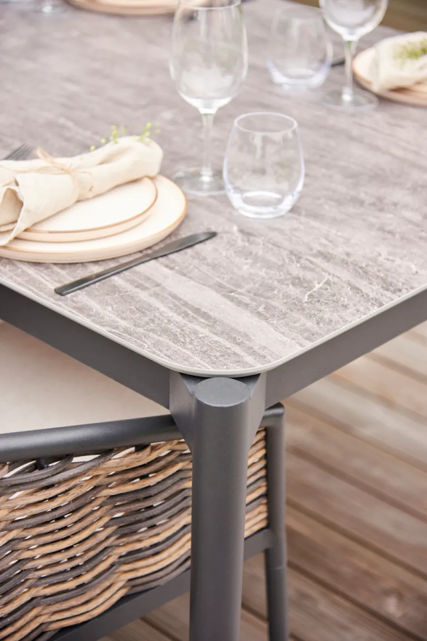 Havebord 205 x 104 cm i sort Grey Stone Look
