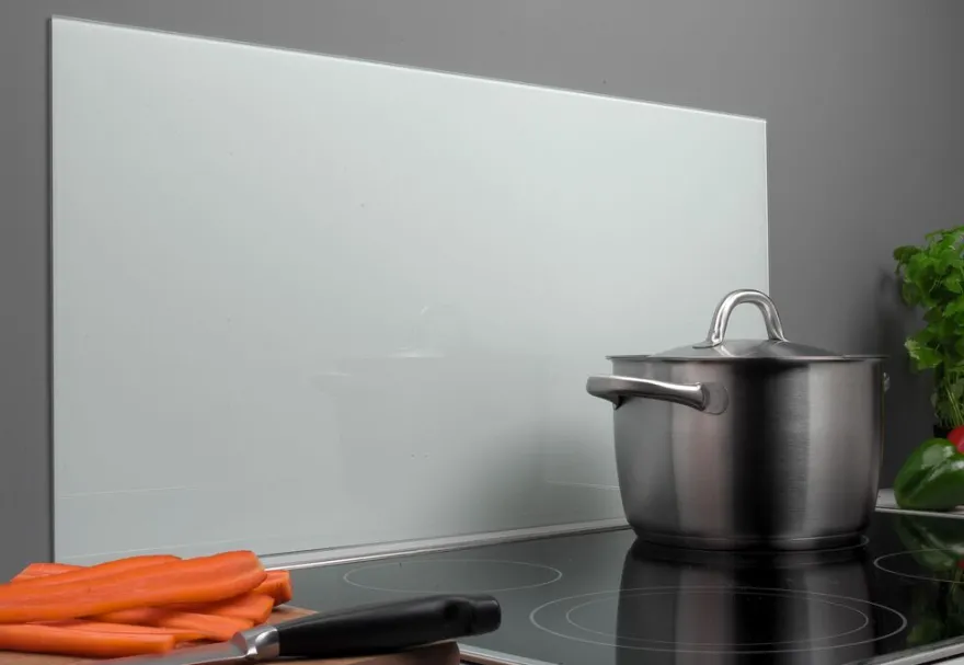 Stænkplade hvid glas firkantet 60 x 30 cm